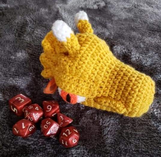 Dragon dice bag